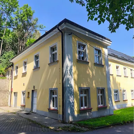 Depandance Vodoléčba Hotel 2*